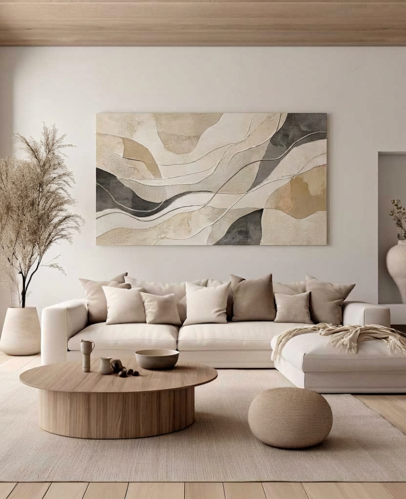 Un living minimalist în tonuri calde, cu texturi naturale, lemn deschis și forme organice—stil atemporal, curat și super cozy. Pentru același look perfect adaptat spațiului tău, alege mobilier personalizat, la comandă, făcut pe măsurători reale și finisaje premium. Iar când e realizat din producție locală, ai calitate controlată, suport rapid și susții economia de aici, nu dintr-un depozit “misterios”.